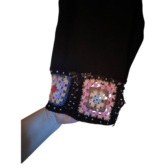 Joseph A Vintage Black Sweater With Crochet Granny Squares & V-Neck - Picture 2 of 4